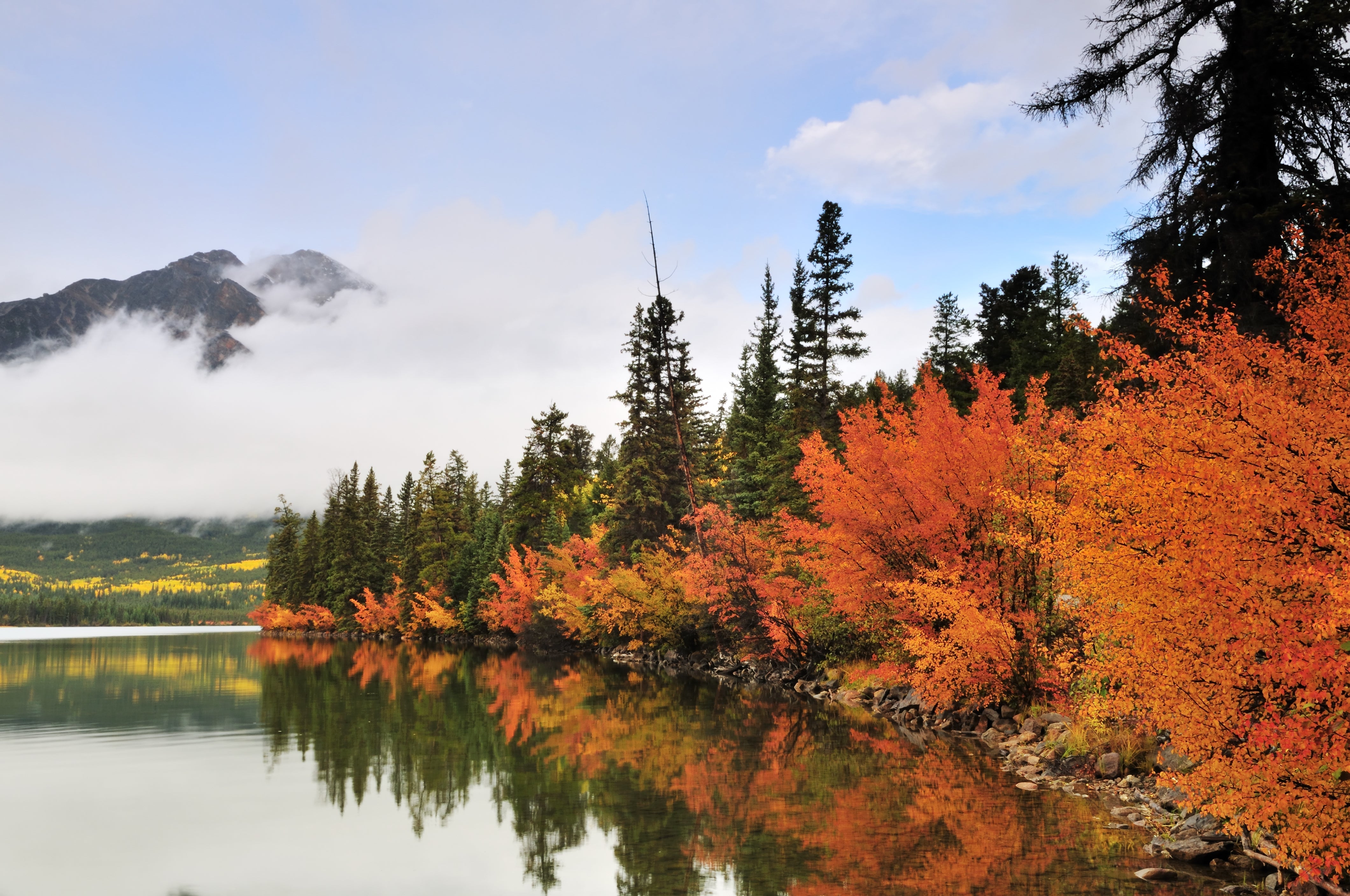 Fall Colors: 10 Canadian Destinations Worth the Trip