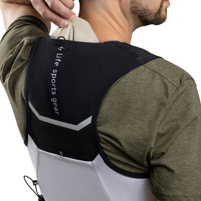Life sports gear black white Hurricane Running Vest ECO back pocket close up